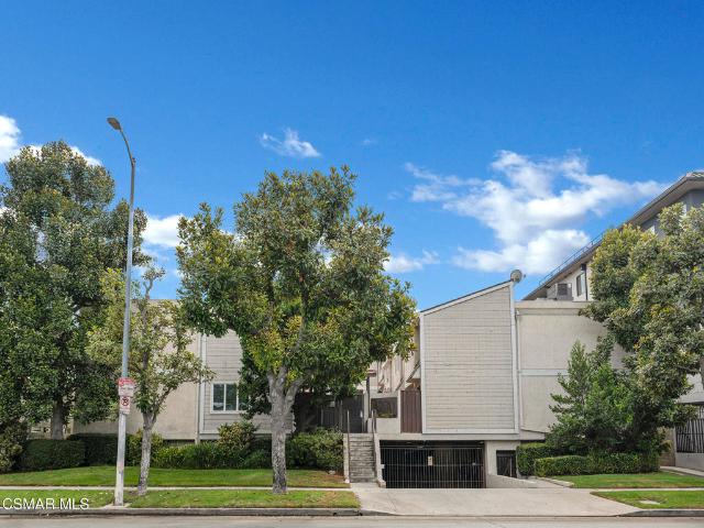 4230 Whitsett Ave, Unit 9, Studio City, CA 91604 | MLS #226000 VC
