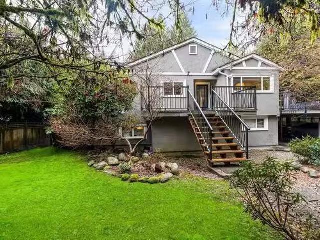 4233 Capilano Road, North Vancouver, BC, V7R 4J6 house for s.