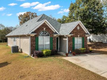 423 Camden Cove Circle