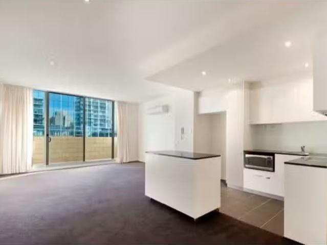 42/3 Gordon Street, CITY Apartment for rent Listed by Leasing.