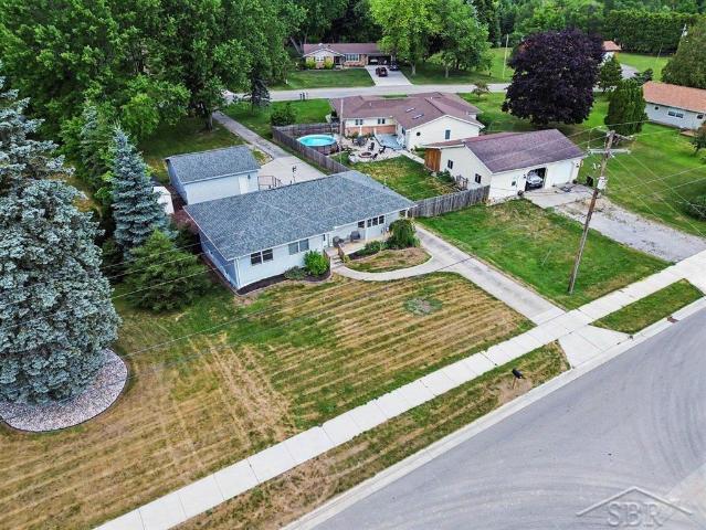 423 Glidden Road