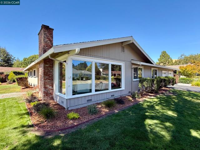 423 Deerfield Dr