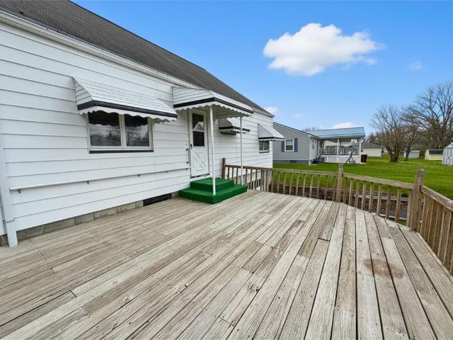 423 Flower Ave