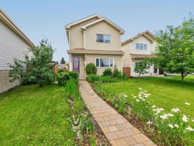 423 Kirkpatrick Crescent Nw, Edmonton, AB, T6L 5C9 house for sale | Listing ID E4500 | Royal LePage