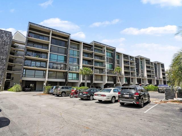 423 Parker Dr. 507