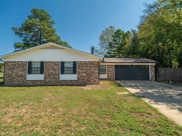 423 Pine Meadows Loop