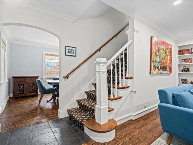 423 Pleasant Avenue