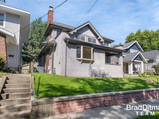423 Rosewood Avenue