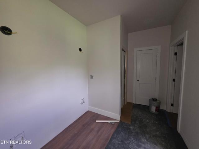 423 Roslyn Ave