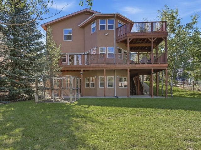 4244 Ridgeway Drive