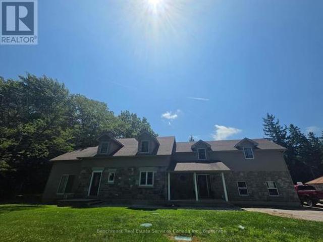4247 Perth 9 Line, Perth South Blanshard, ON, N4X 1C5 house for sale | Listing ID X13530 | Royal LePage