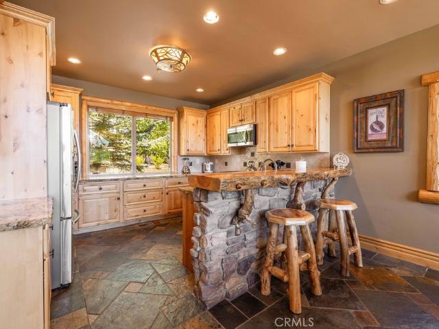 42489 Bear Loop
