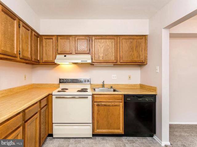 4240 Crystal Court # 3C