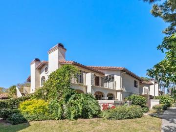 4240 Porte De Merano, Unit 71, San Diego, CA 92122 | MLS #260013