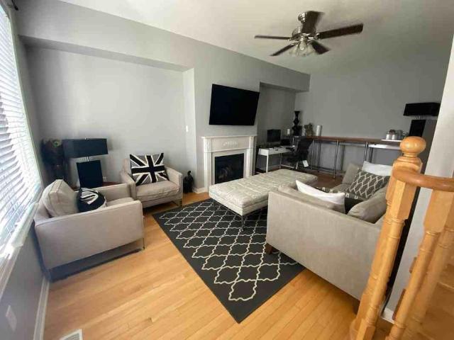 4241 Sarazen Drive town house — Burlington, ON 4 Bedroom 4 Bedroom