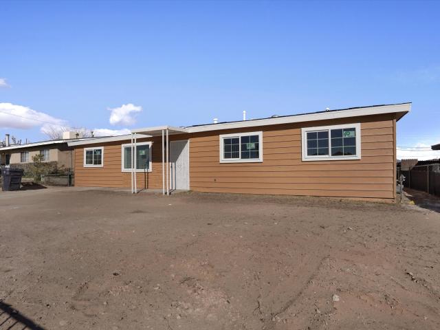 424 Airport Drive SW