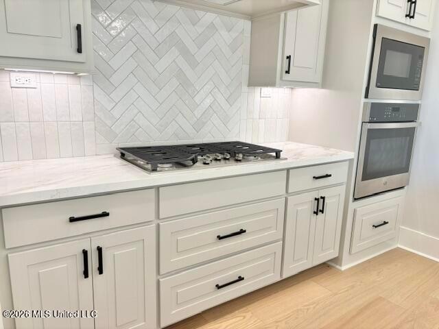 424 Aurora Circle