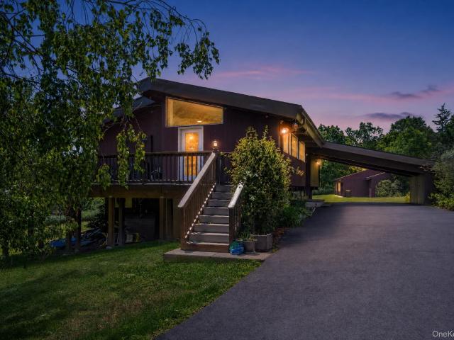 424 Laroe Road