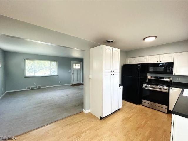 424 Lee Road