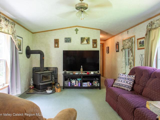 424 Macedonia Road
