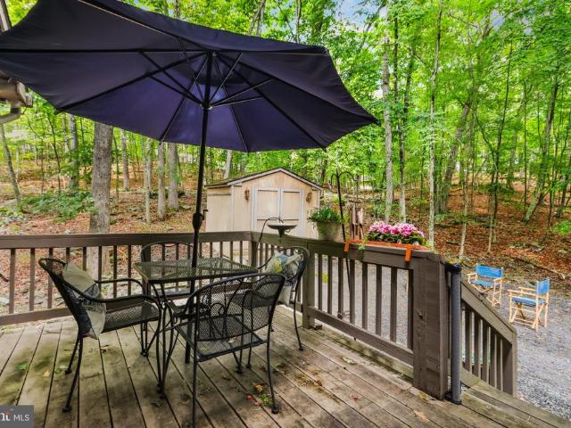 424 Saunders Drive