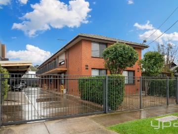 4/24 Salisbury Street, Werribee