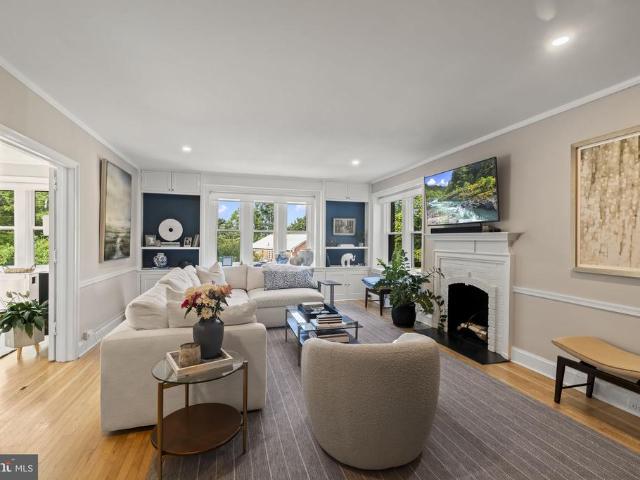 424 W Montgomery Avenue # 4 B