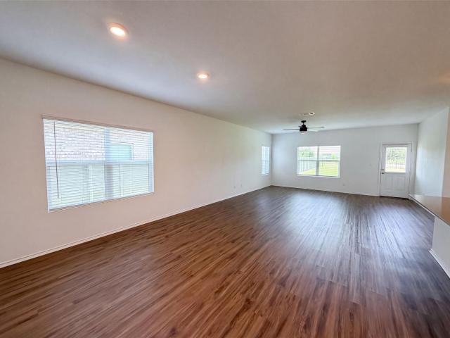 424 Wolf Springs Rd