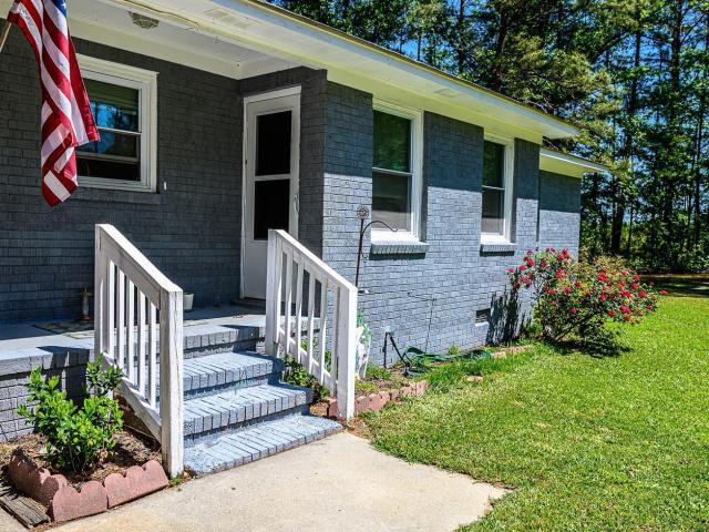 424 Weatherford Rd, Orangeburg, SC 29115 | MLS #26000