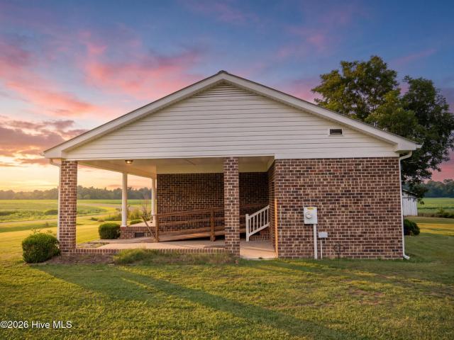 424 Wilcox Road