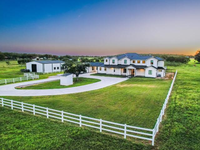 424 Tokim Dr, Marble Falls, TX 78654 | MLS #174651