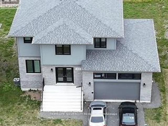 424 Verna Court, Greater Sudbury, ON, P3A 0B5 house for sale | Listing ID X13636 | Royal LePage
