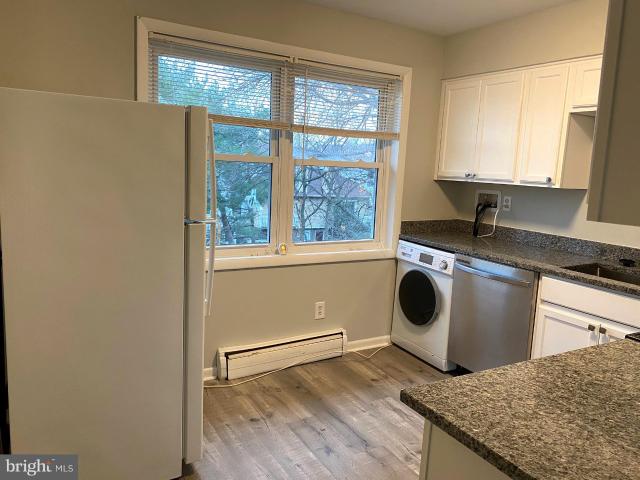 4256 Buckman Rd, Unit 27, Alexandria, VA 22309 | MLS #VAFX2298