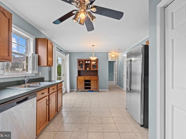 4256 Bishop Lane
