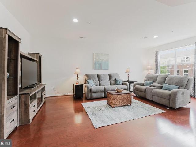 42590 Hollyhock Terrace
