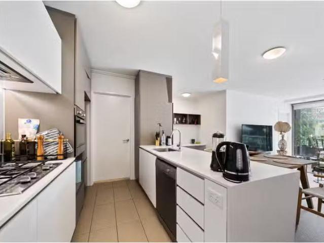 42/50 Connor Street, KANGAROO POINT Apartment for rent Listed.
