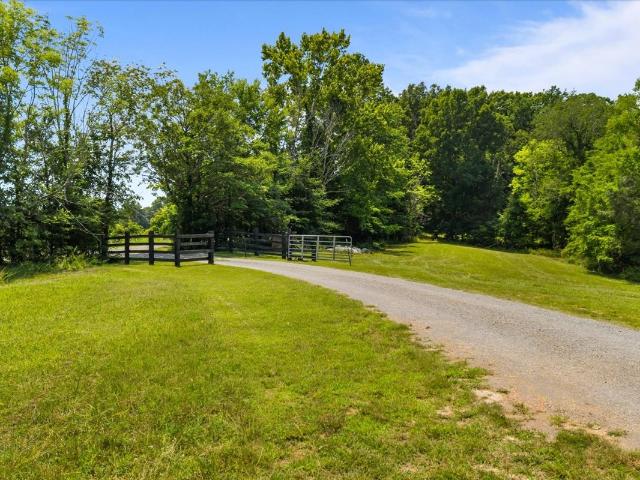 4251 Spring Valley Rd