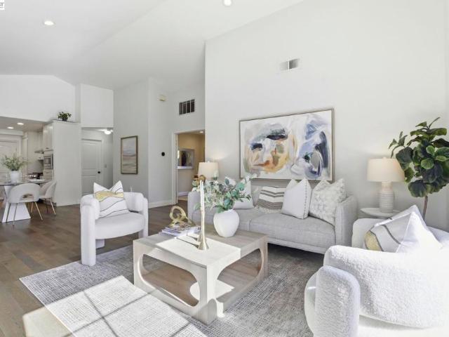42525 Fern Cir