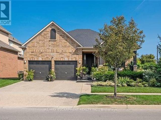 4252 Sarazen Drive, Burlington, ON, L7M 4Z2 house for sale | Listing ID W13643 | Royal LePage
