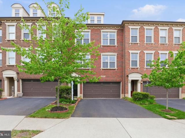 42537 Dreamweaver Dr, Brambleton, VA 20148 | MLS #VALO2123