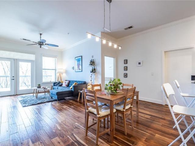 425 Chapel Street SW 2105