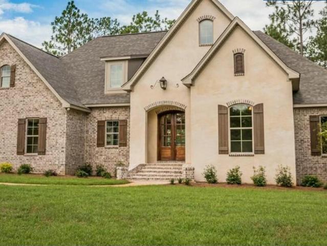 425 Alexis Way