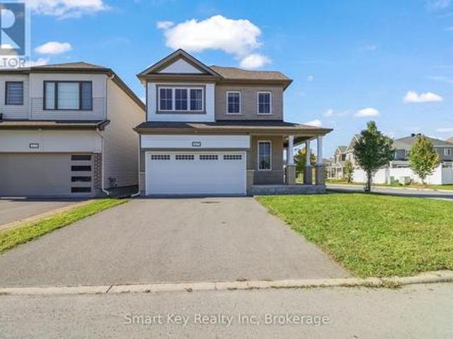 425 Aphelion Crescent, Ottawa, ON, K2J 6N6 house for sale | Listing ID X13886 | Royal LePage