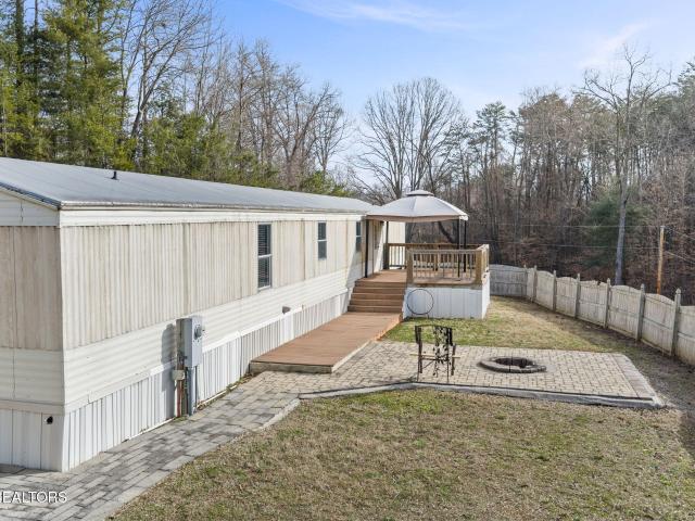 425 Bazel Rd