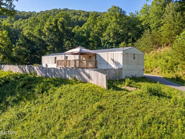 425 Bazel Rd
