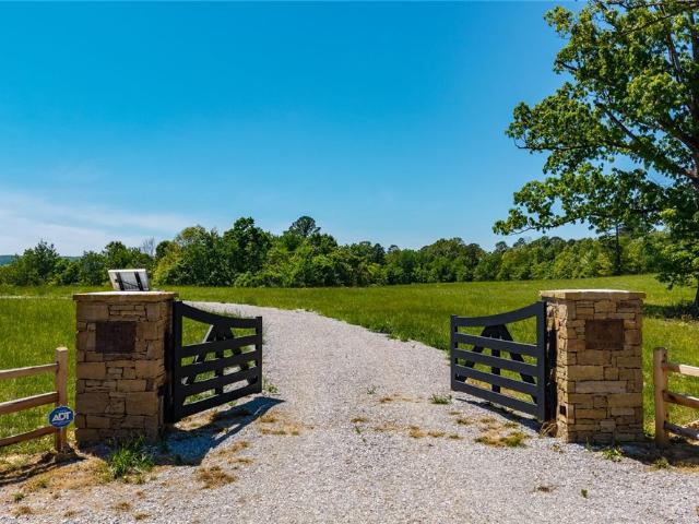 425 Barnhardt Road