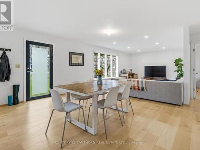 425 Bloomfield Main Street, Prince Edward County Bloomfield Ward, ON, K0K 1G0 house for sale | Listing ID X13005 | Royal LePage