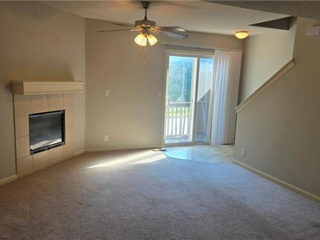 425 Hawthorne Boulevard # 4