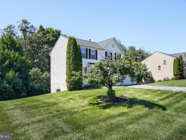 425 Lakeview Drive
