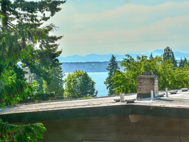 425 SW 183rd Street